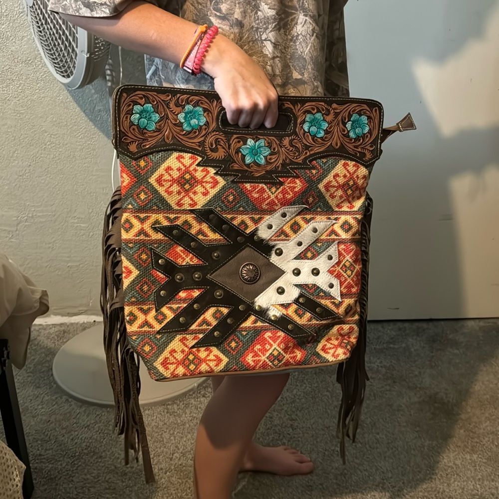 Myra bag